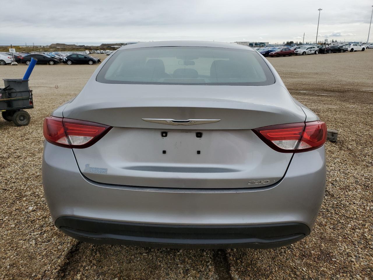 2015 Chrysler 200 Lx - Фото 6