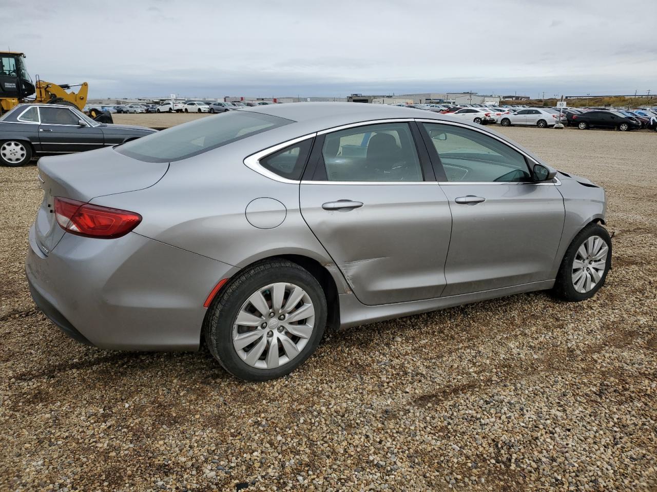 2015 Chrysler 200 Lx - Фото 3
