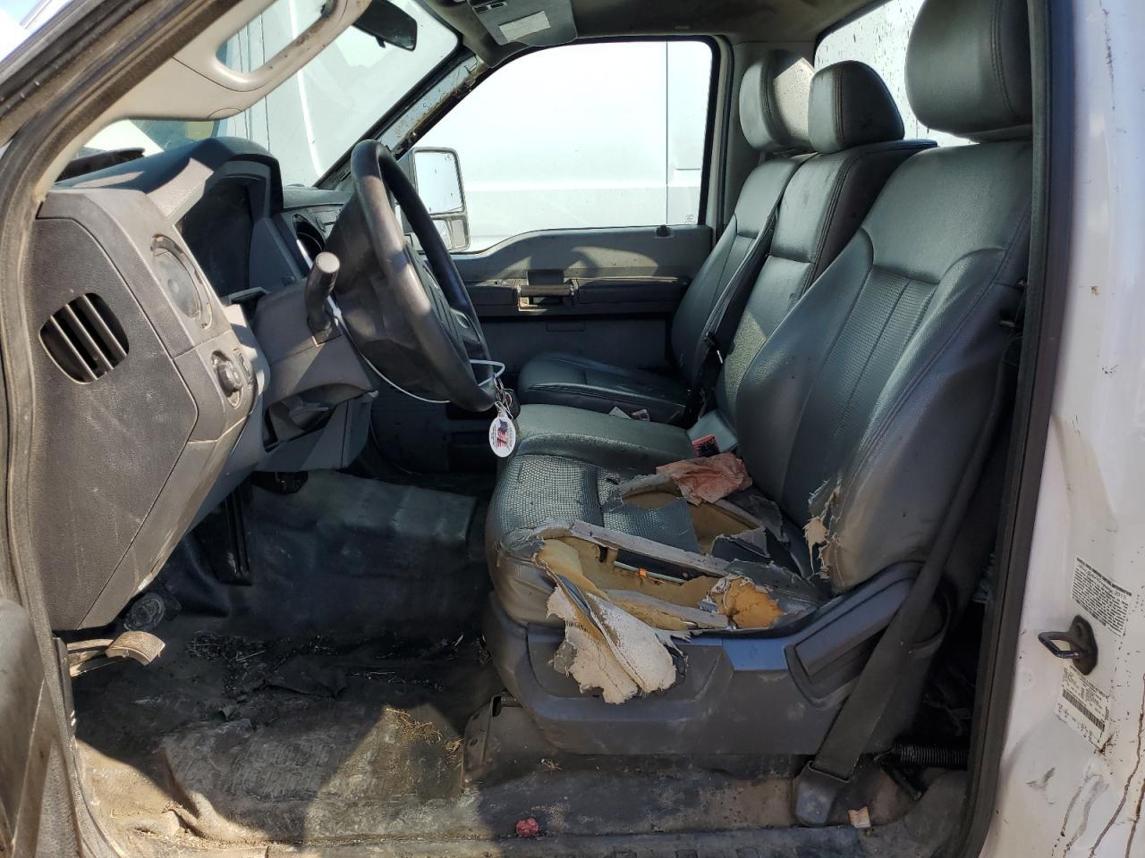 2015 Ford F350 Super Duty - Image 7