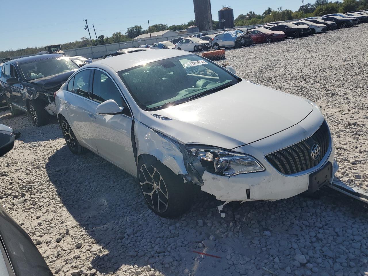 2017 Buick Regal Sport Touring - Фото 4