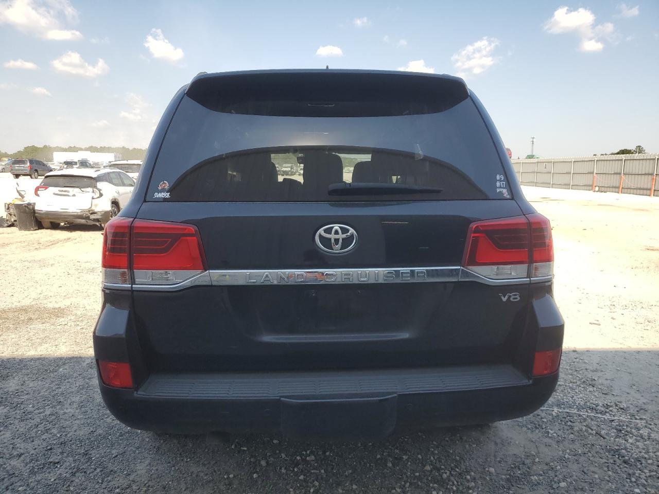 2018 Toyota Land Cruiser - Фото 6