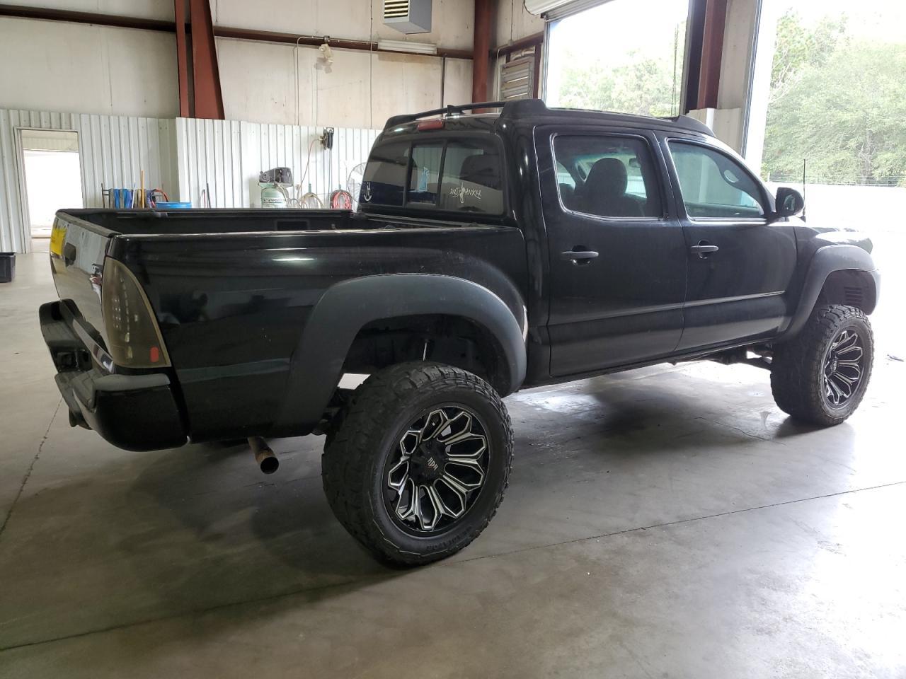 2012 Toyota Tacoma Double Cab - Image 3