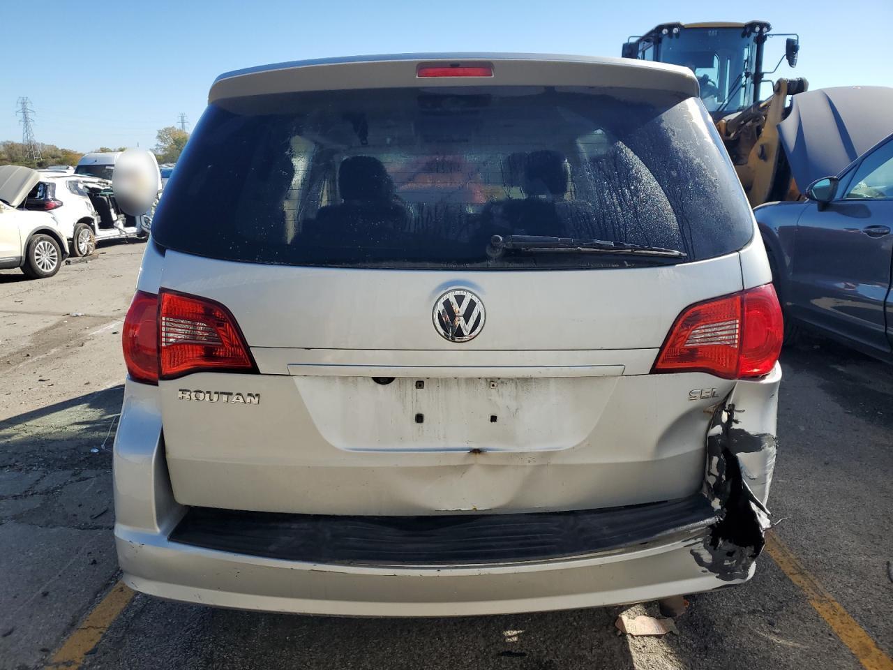 2009 Volkswagen Routan Sel Premium - Фото 6
