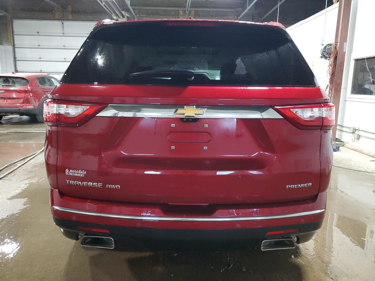 2020 Chevrolet Traverse Premier - Image 6