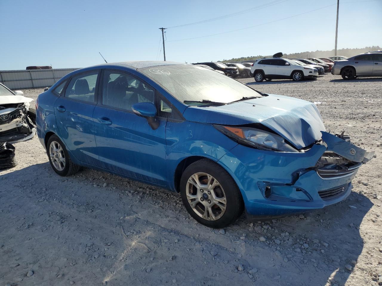 2014 Ford Fiesta Se - Фото 4
