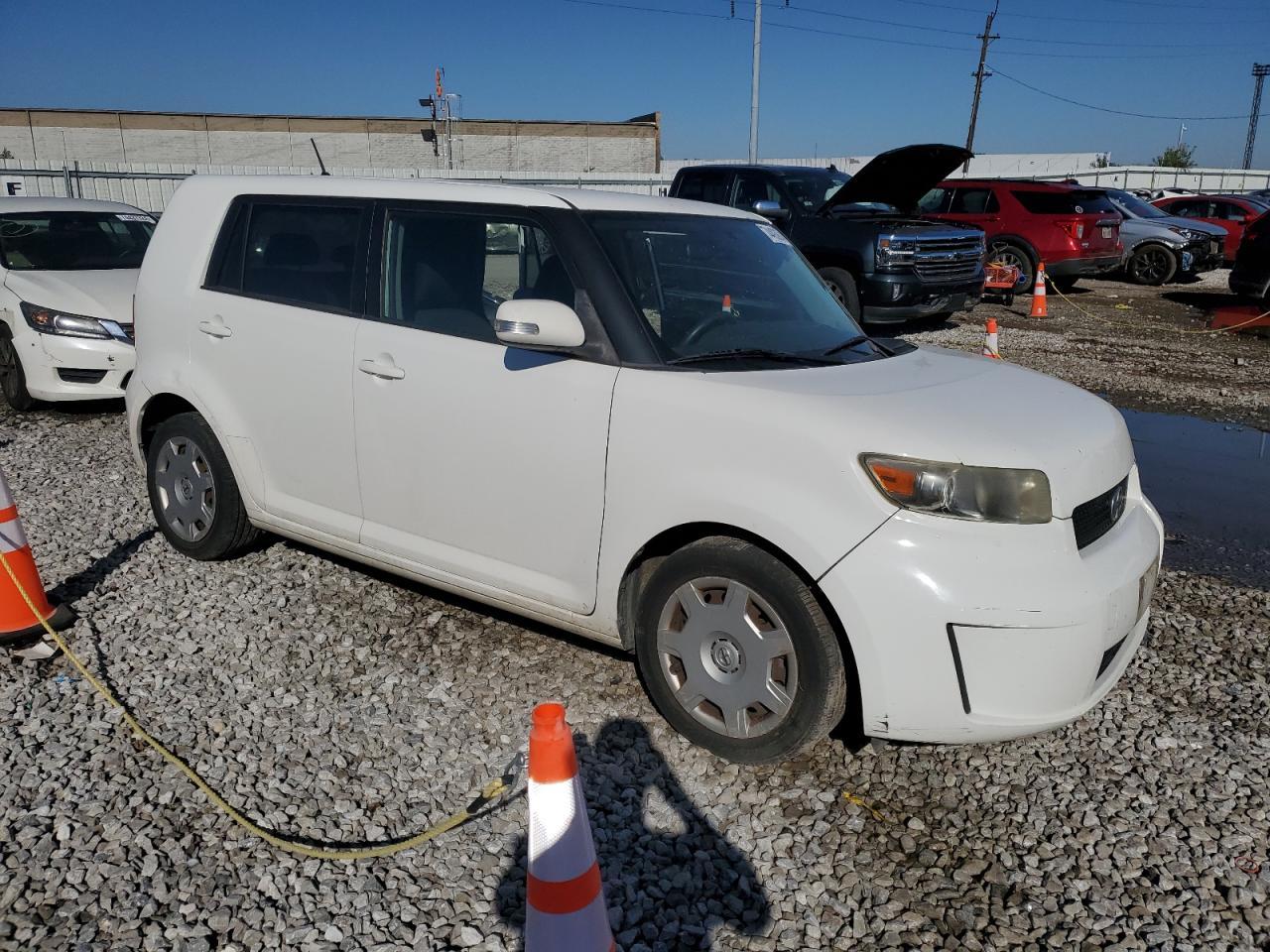 2008 Toyota Scion Xb - Image 4