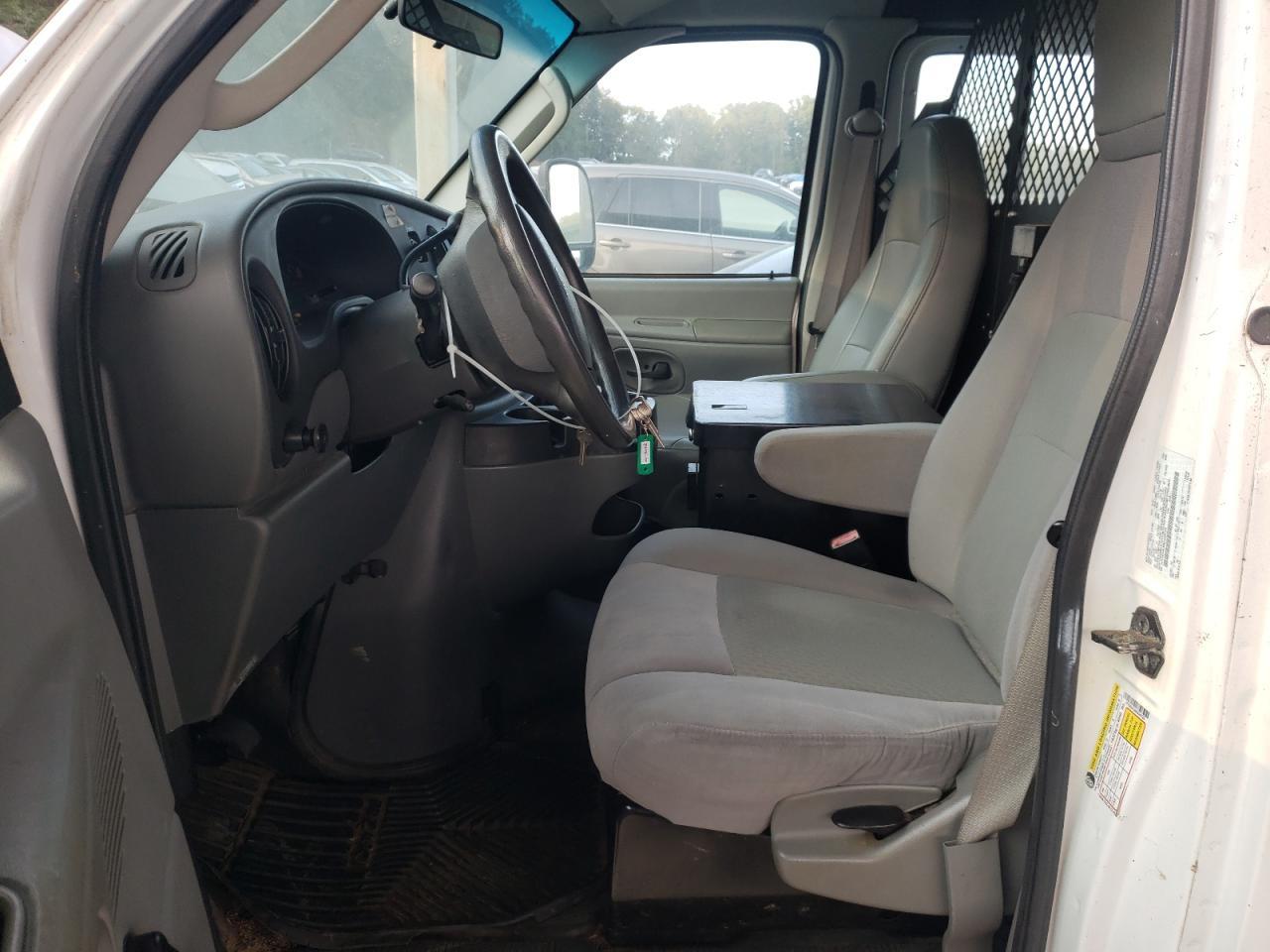 2008 Ford Econoline E350 Super Duty Van - Image 7