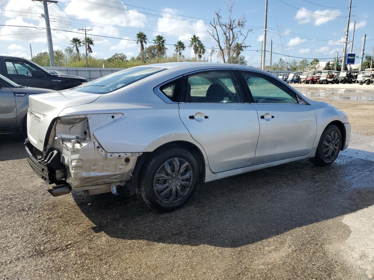 2014 Nissan Altima 2.5 - Фото 3
