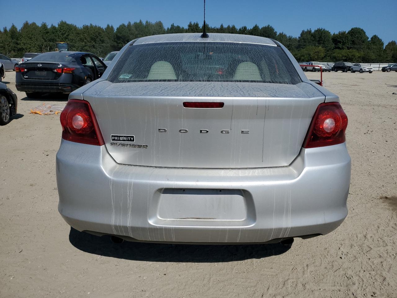 2011 Dodge Avenger Express - Фото 6