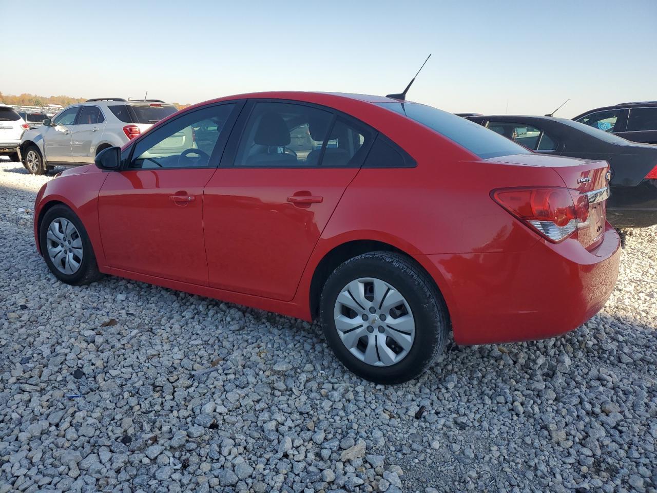 2014 Chevrolet Cruze Ls - Фото 2