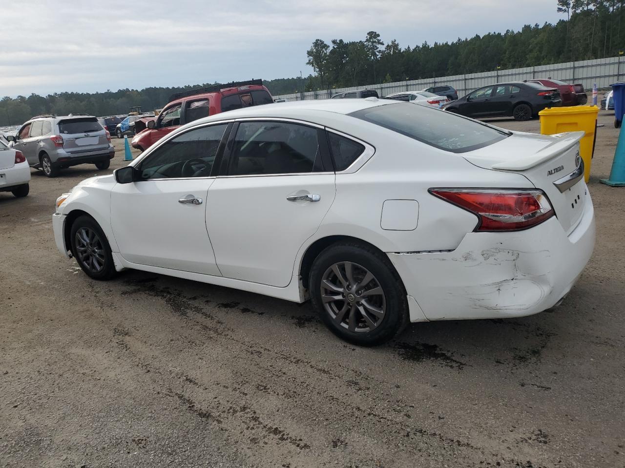 2015 Nissan Altima 2.5 - Фото 2