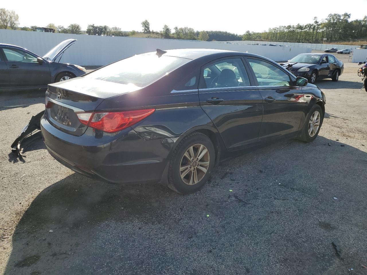 2012 Hyundai Sonata Gls - Фото 3
