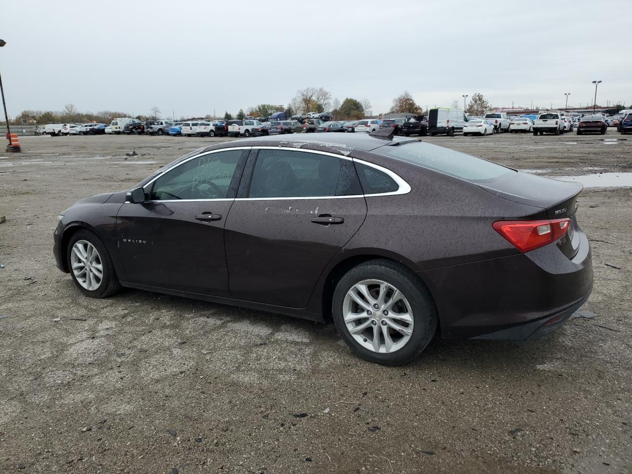 2016 Chevrolet Malibu Lt - Фото 2