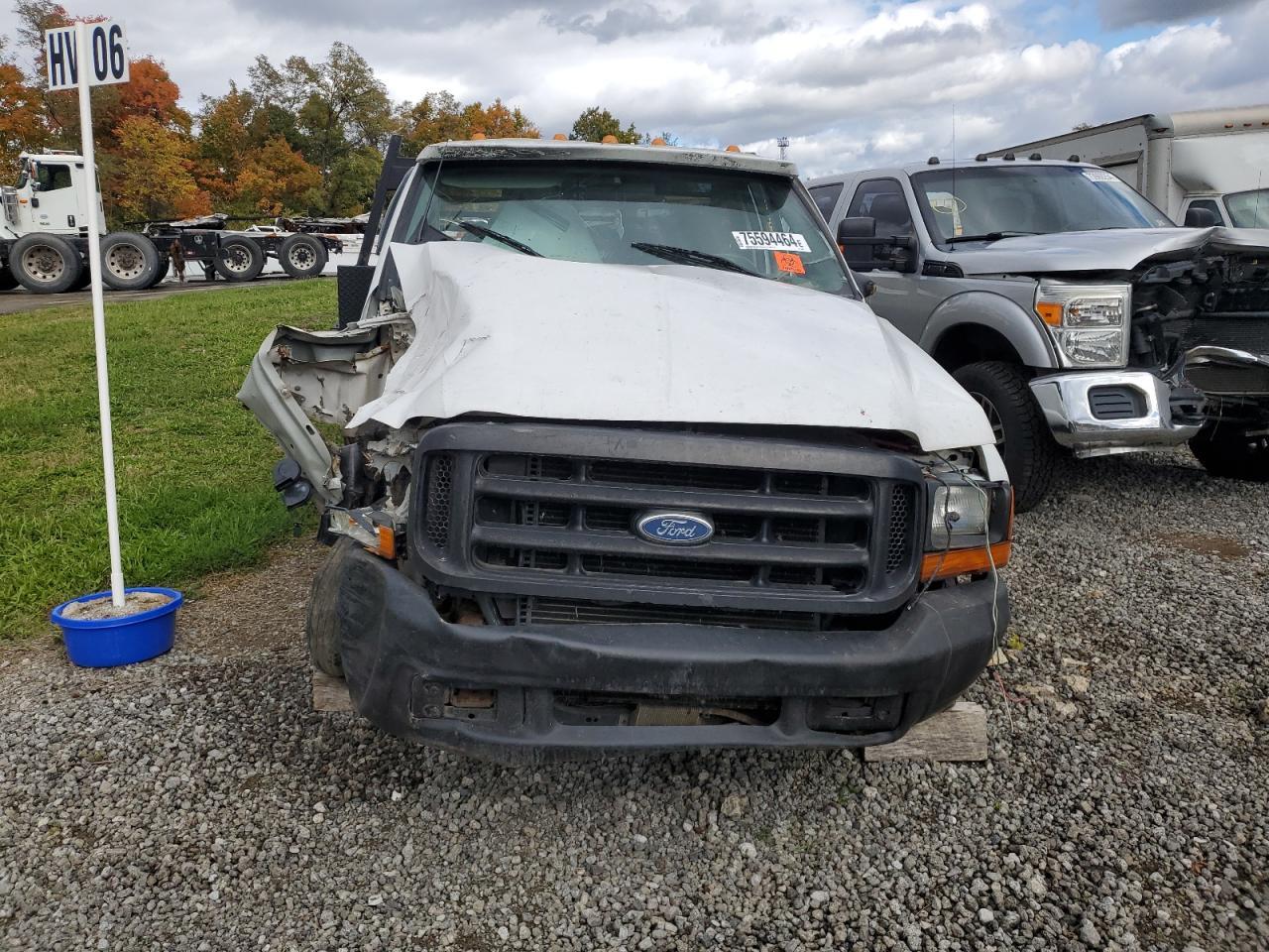 2000 Ford F350 Super Duty - Image 5