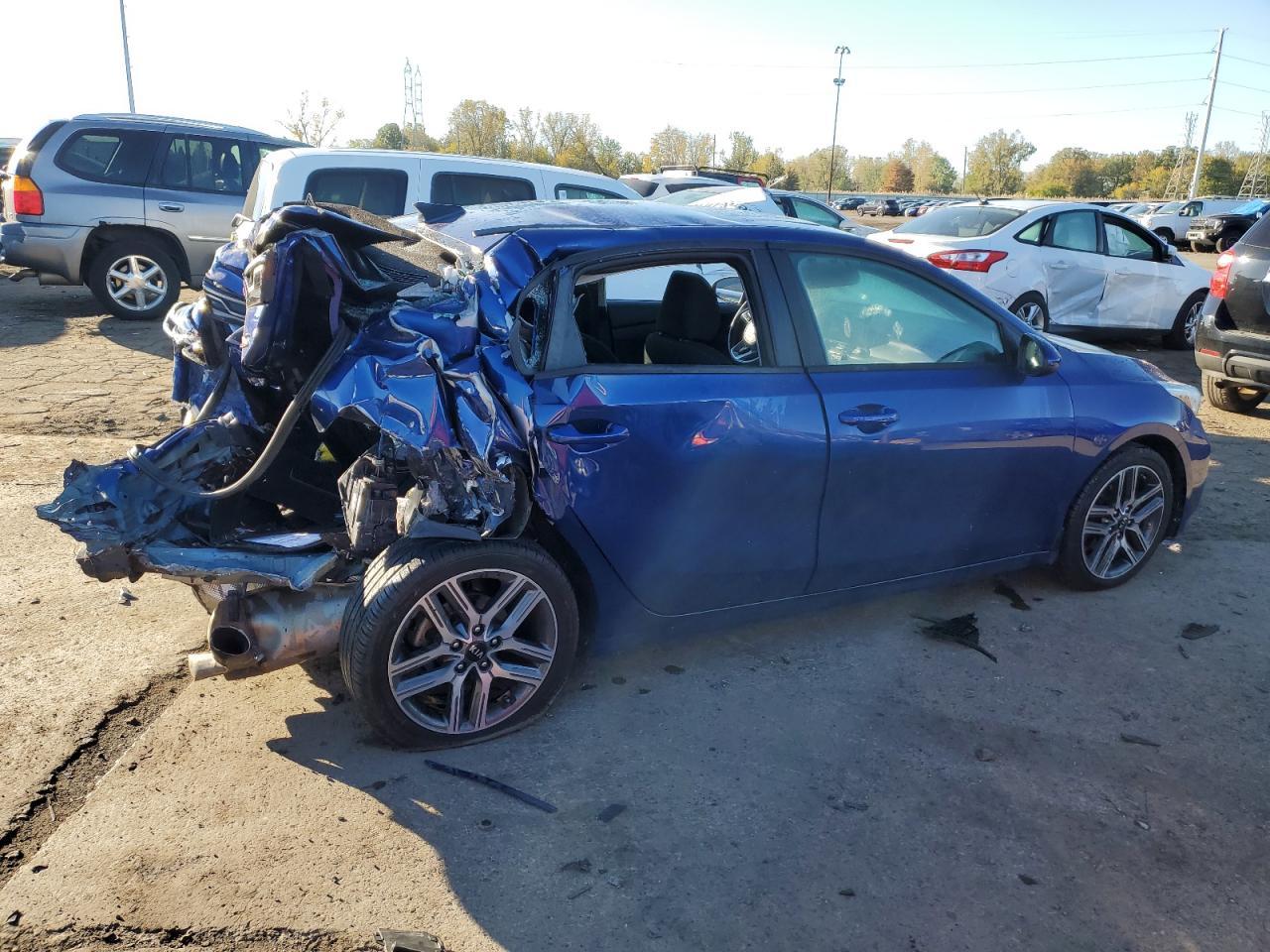 2019 Kia Forte Gt Line - Фото 3