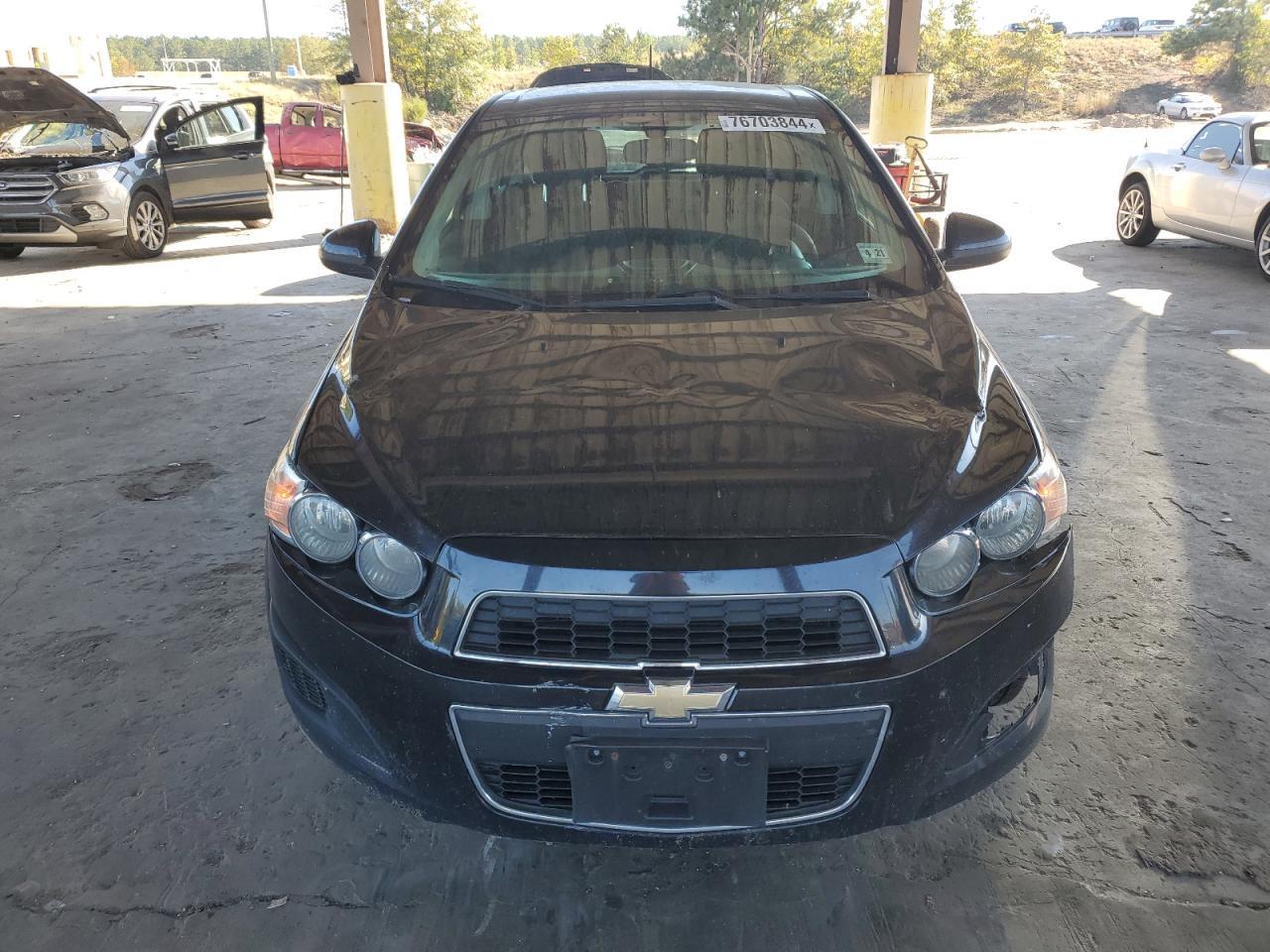 2016 Chevrolet Sonic Lt - Фото 5