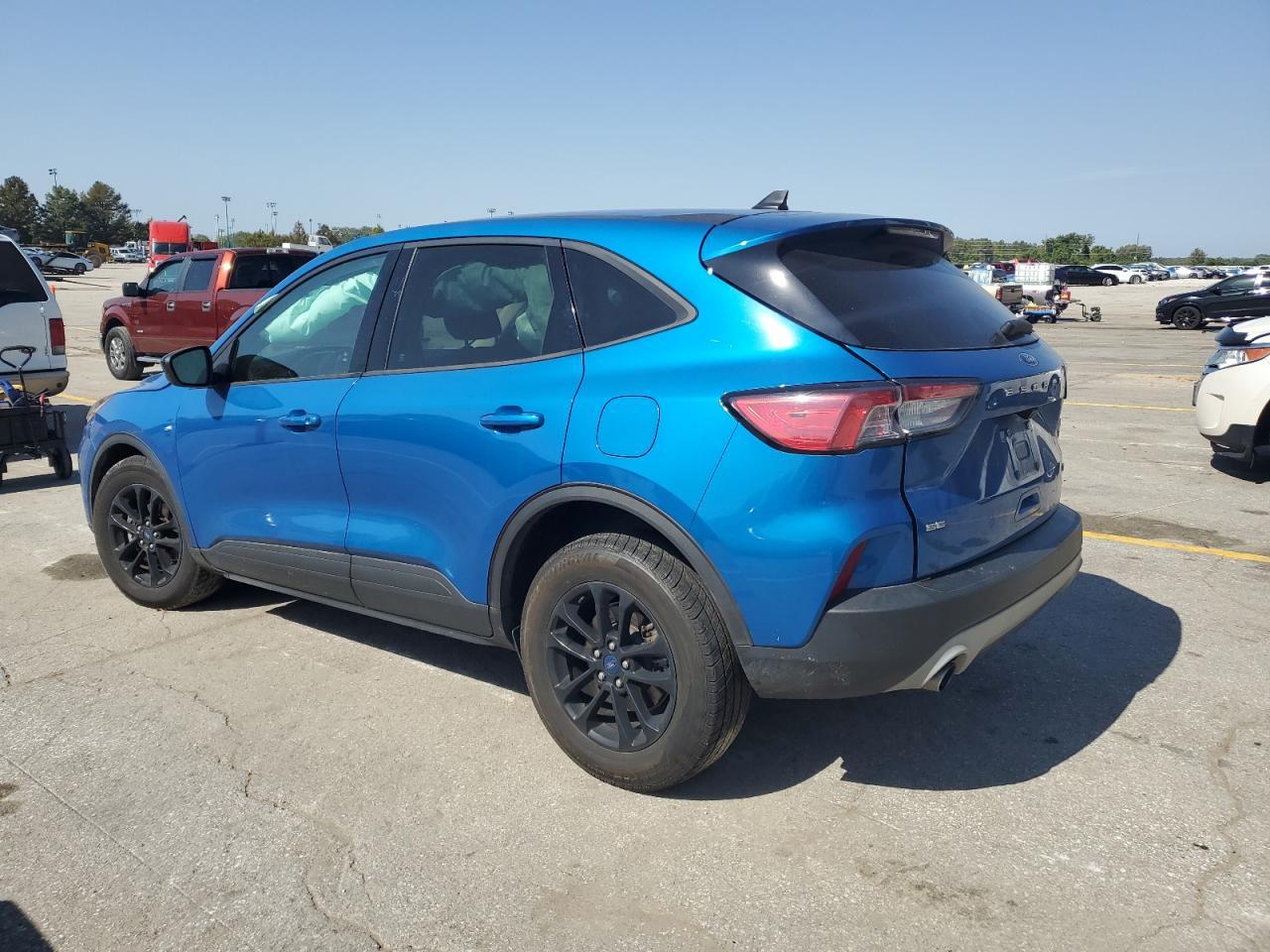 2020 Ford Escape Se Sport - Фото 2