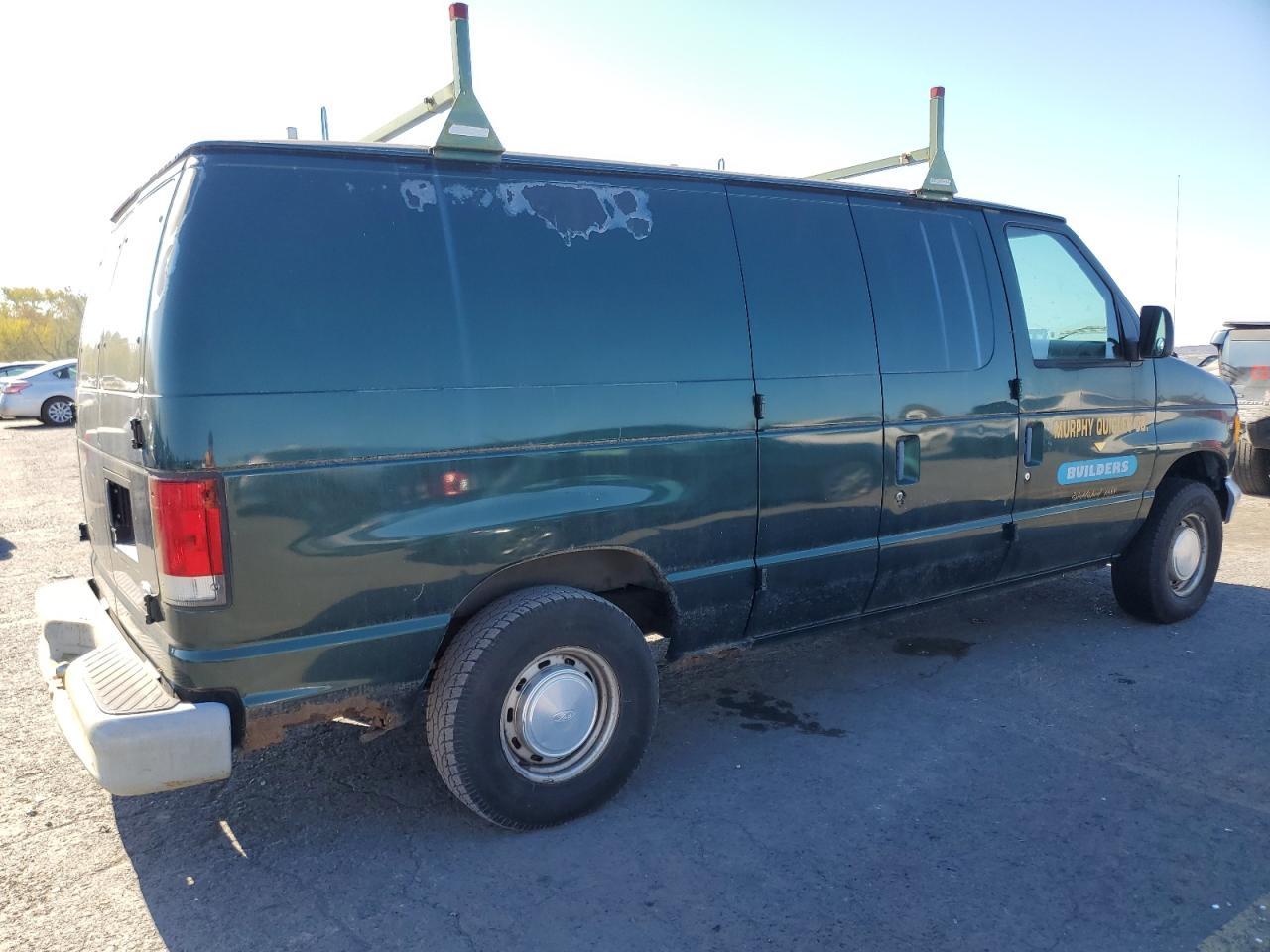 2000 Ford Econoline E150 Van - Image 3