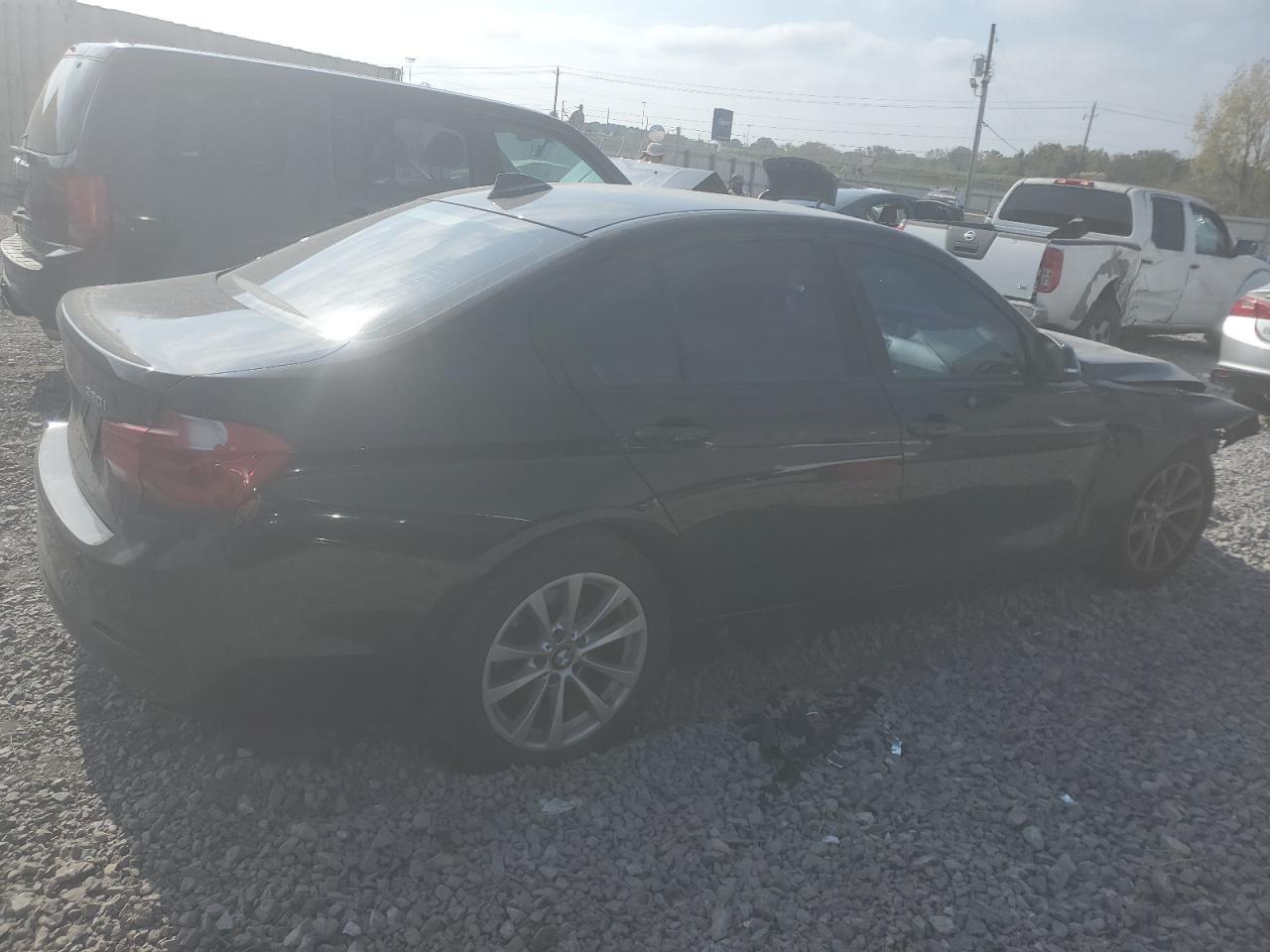 2016 BMW 320 I - Image 3