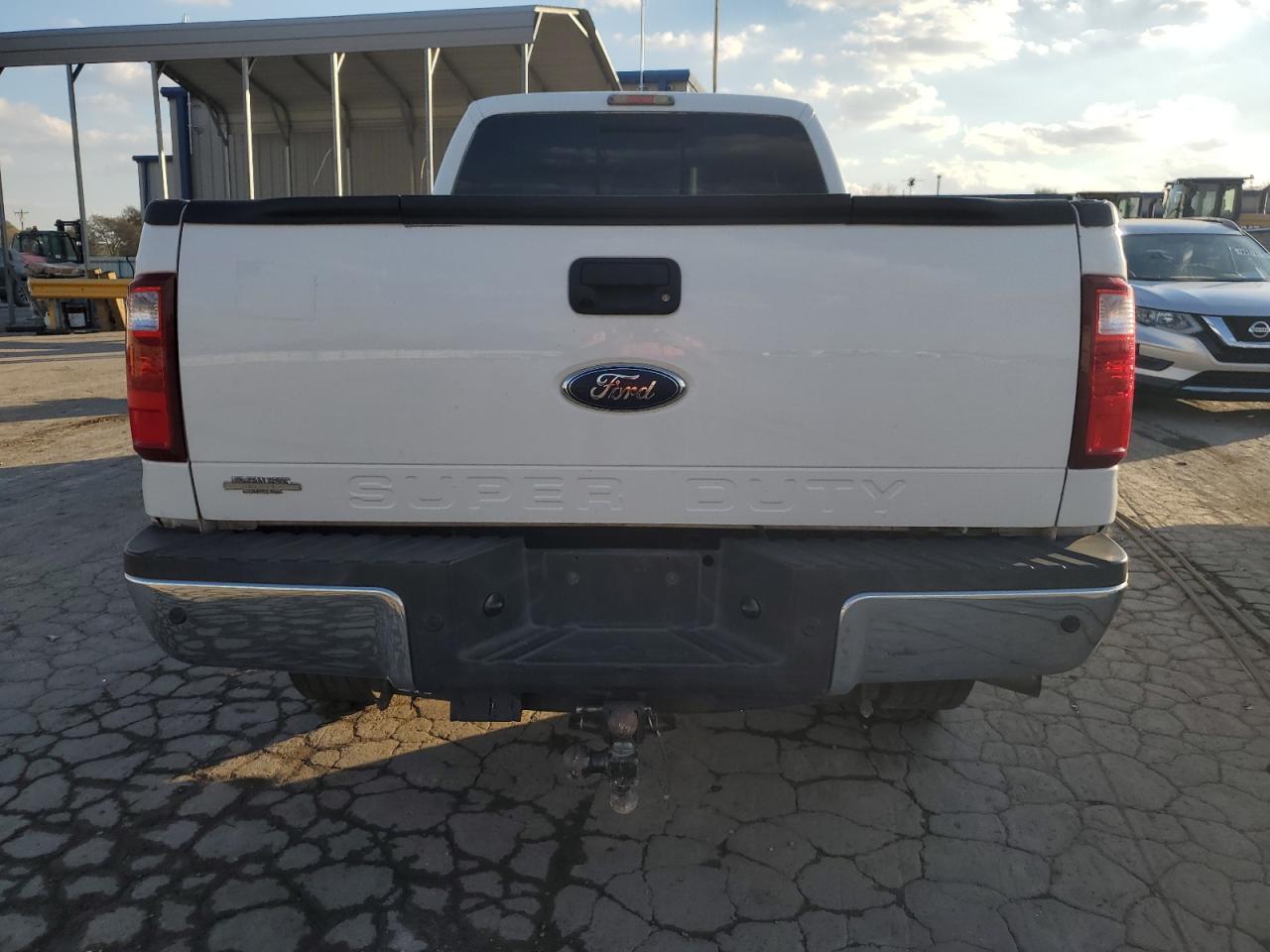 2011 Ford F350 Super Duty - Фото 6