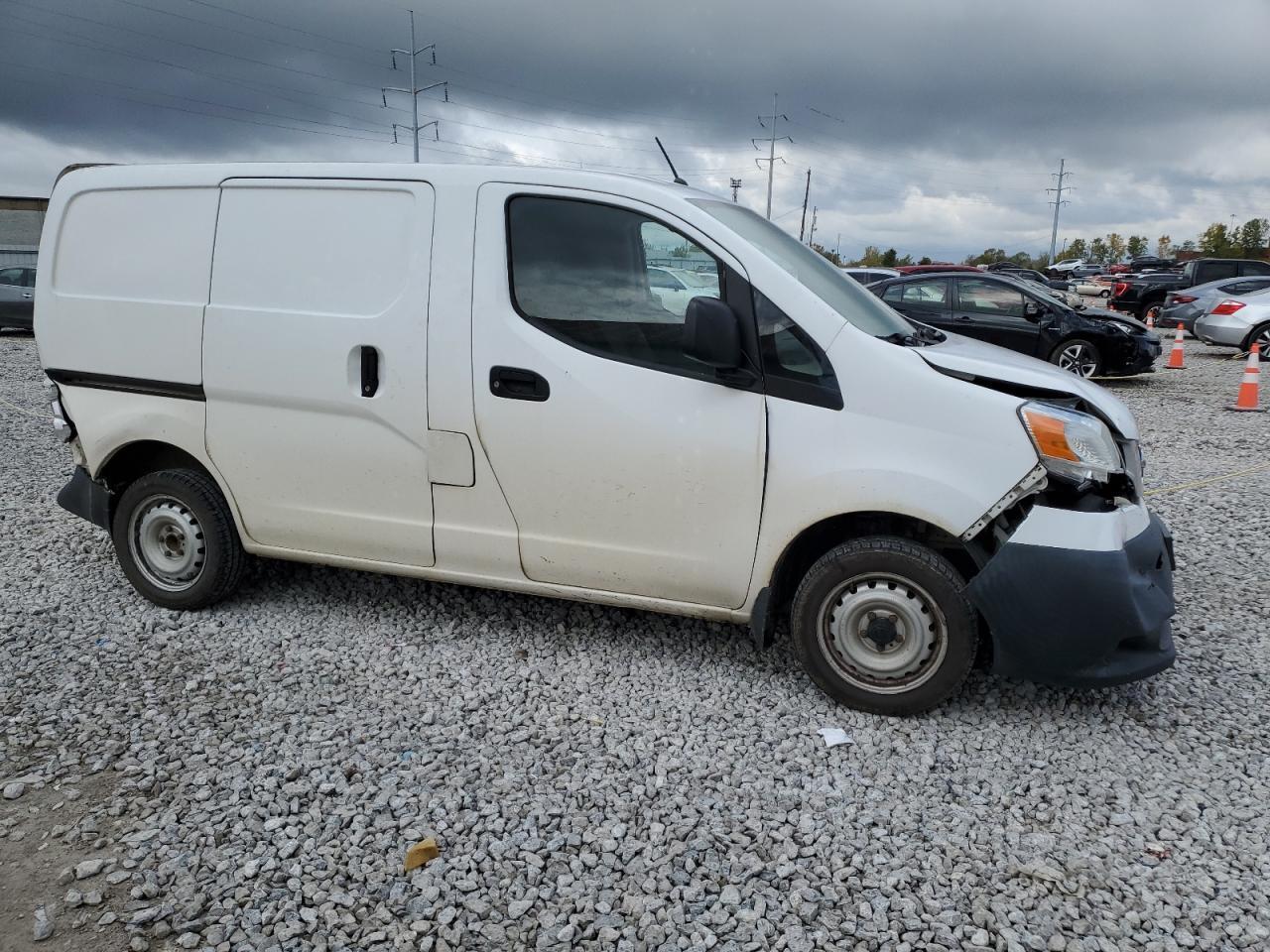 2017 Nissan Nv200 2.5S - Фото 4