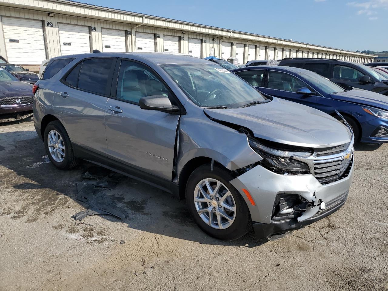 2024 Chevrolet Equinox Ls - Фото 4