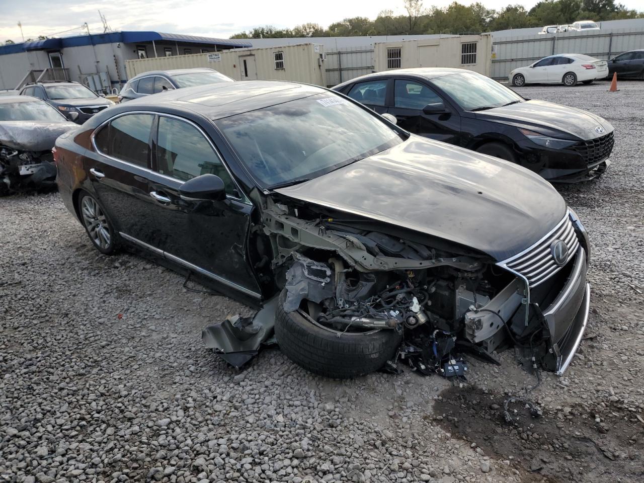 2013 Lexus Ls 460 - Image 4