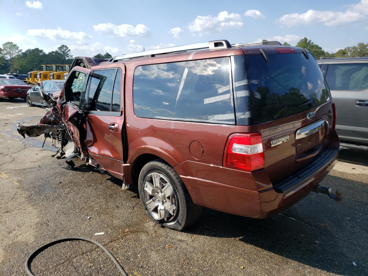 2008 Ford Expedition El Limited - Image 2