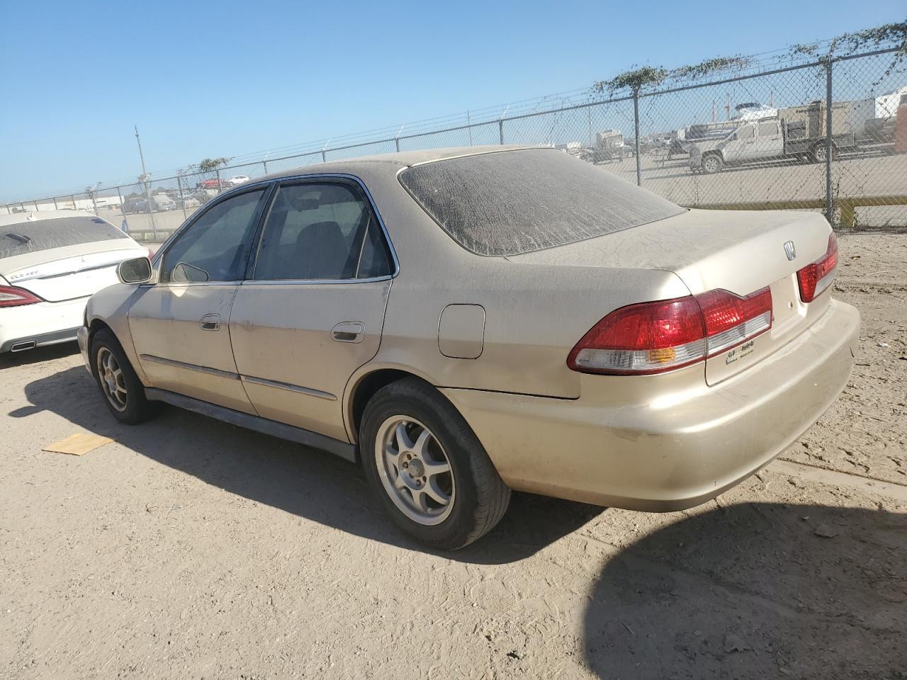2001 Honda Accord Lx - Фото 2