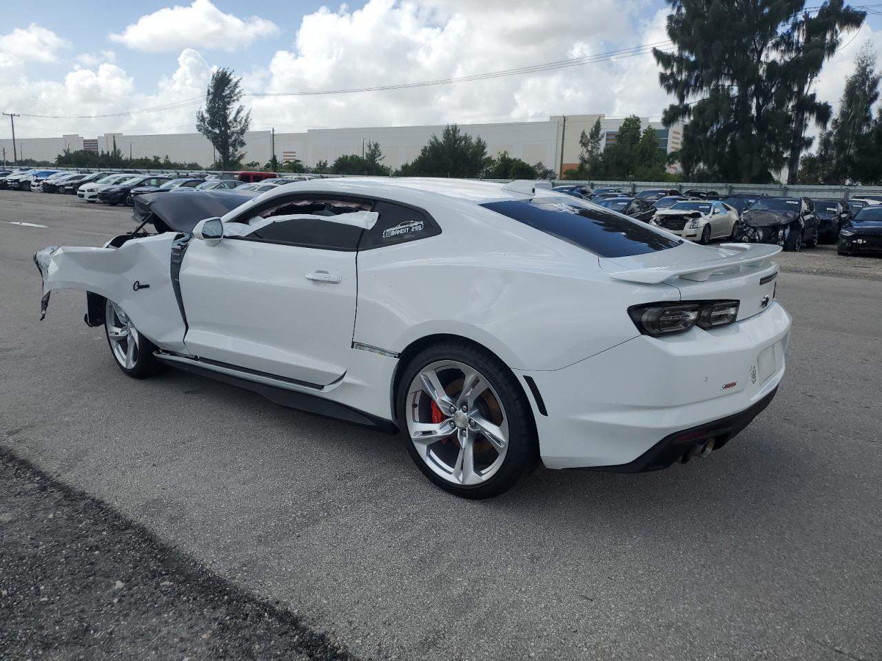 2024 Chevrolet Camaro Ss - Фото 2