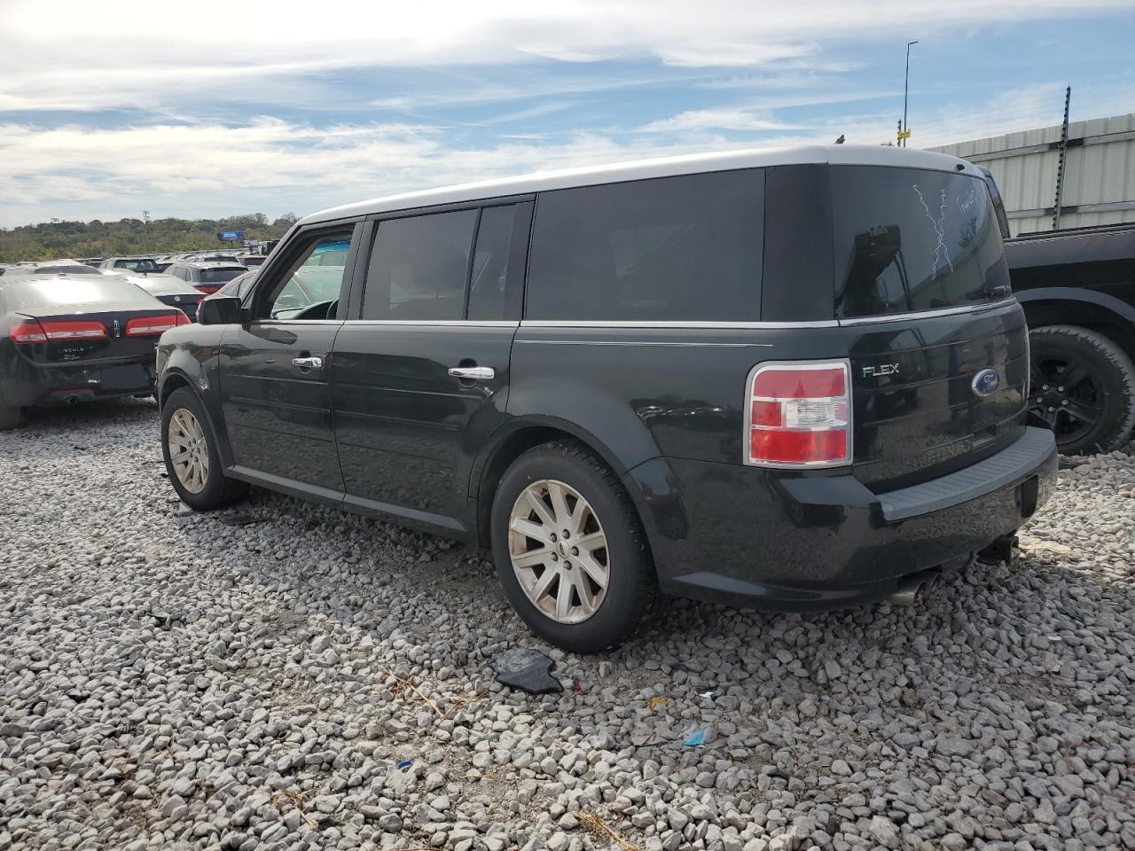 2011 Ford Flex Sel - Image 2