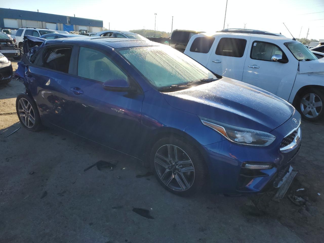 2019 Kia Forte Gt Line - Фото 4