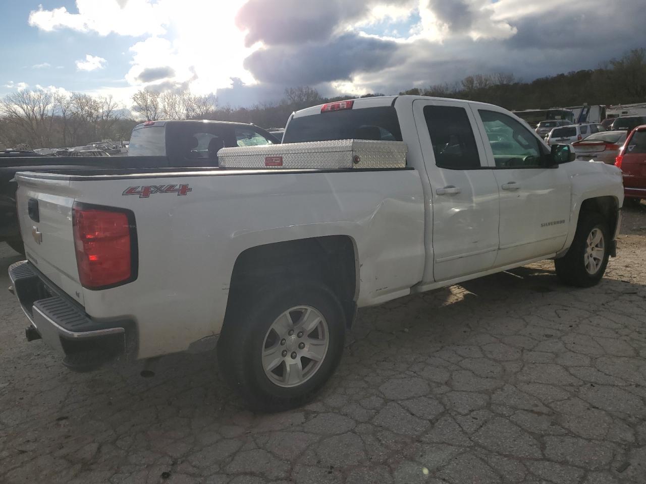 2016 Chevrolet Silverado K1500 Lt - Фото 3