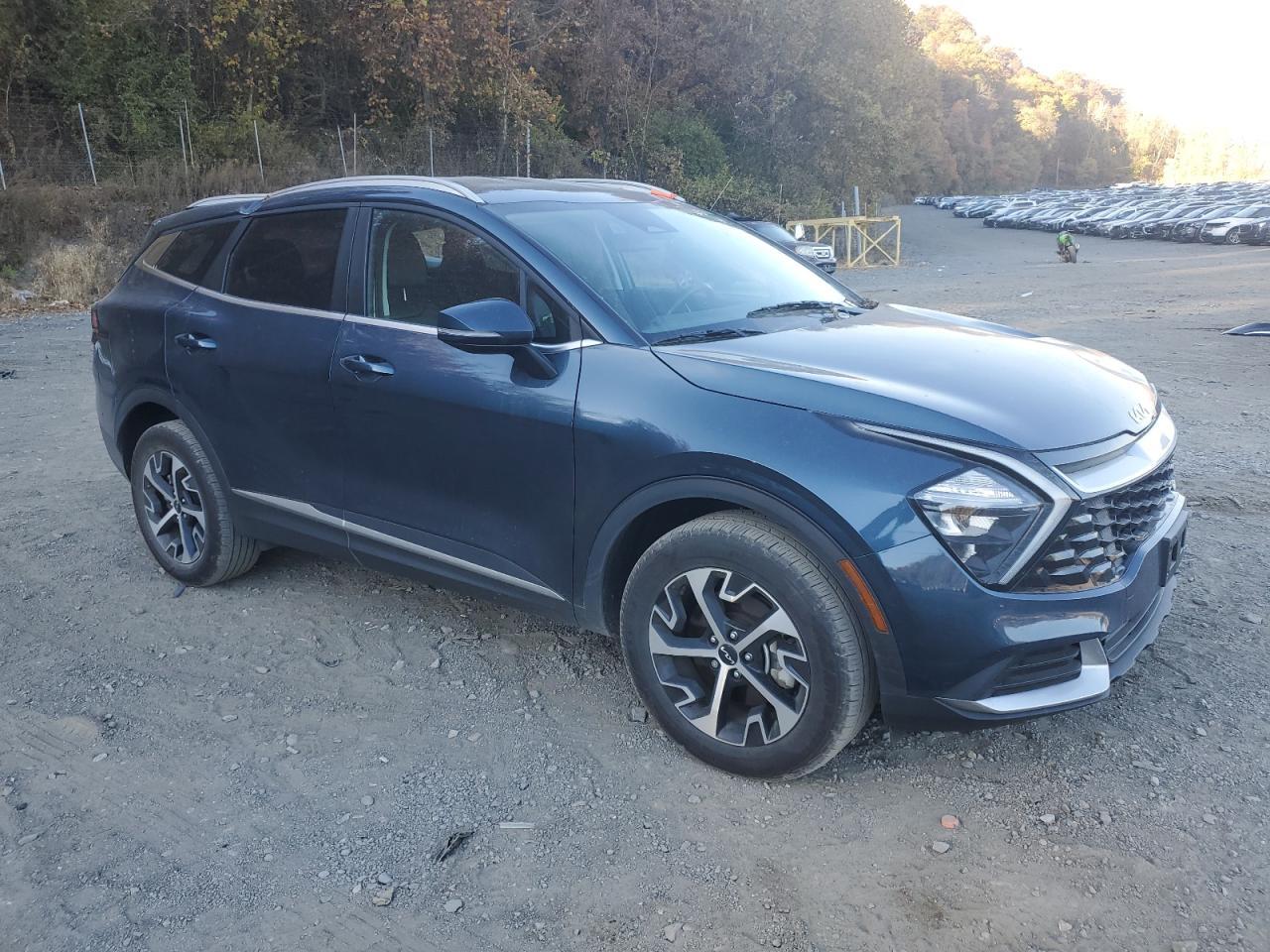 2023 Kia Sportage Ex - Image 4