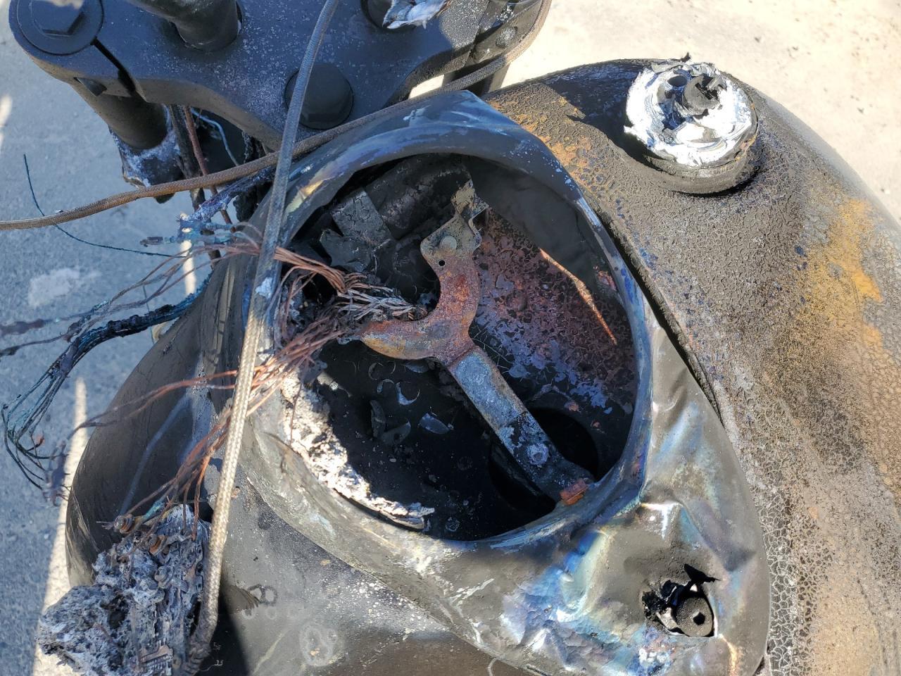 2005 Yamaha Xvs1100 A - Image 7