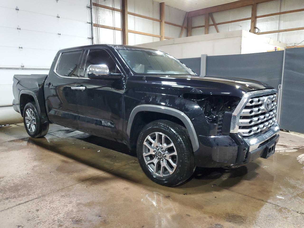 2023 Toyota Tundra Crewmax Platinum - Фото 4