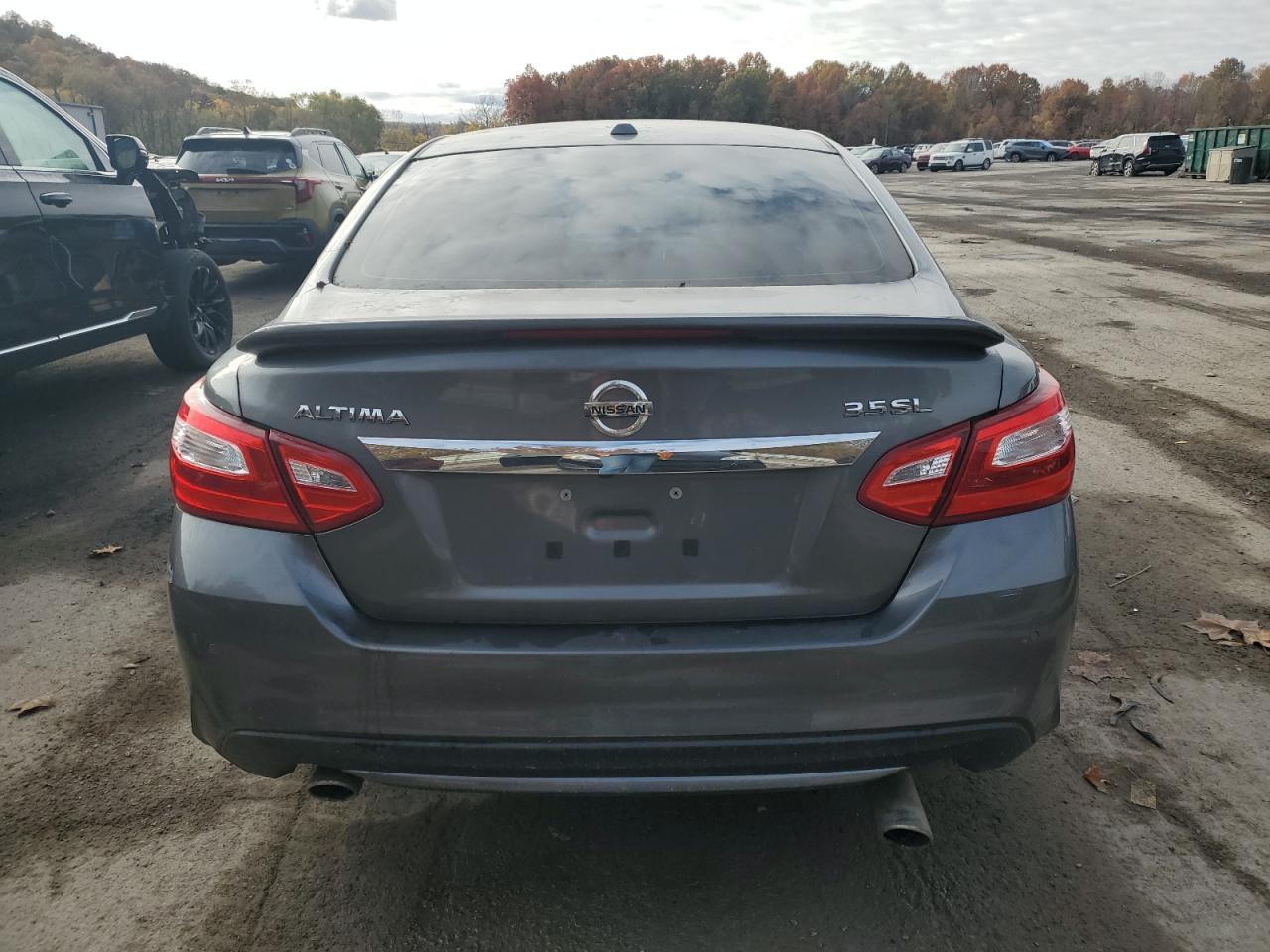 2016 Nissan Altima 3.5Sl - Image 6