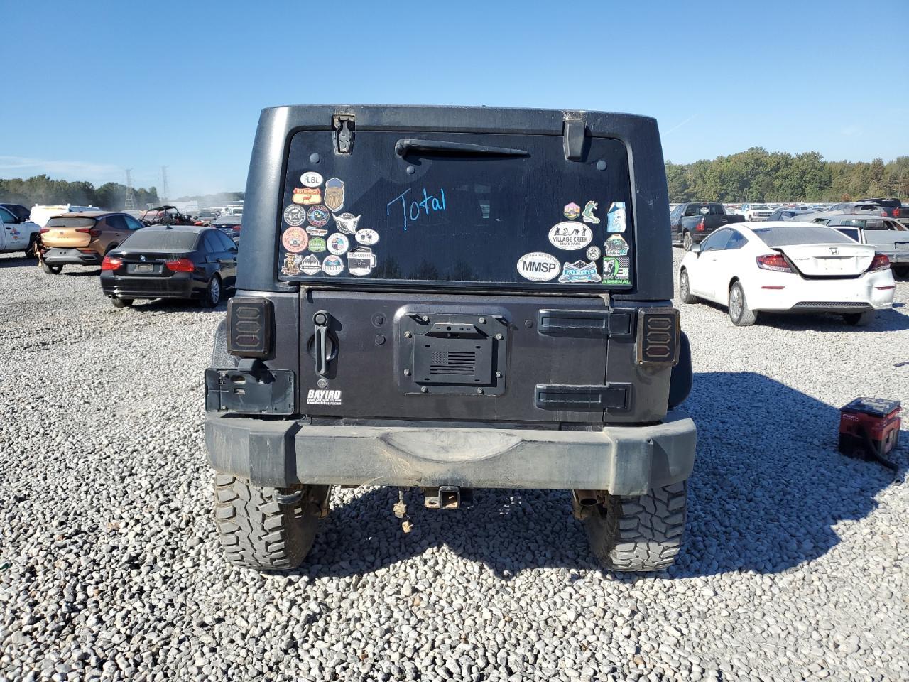 2017 Jeep Wrangler Unlimited Sport - Image 6