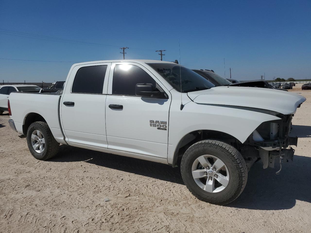 2023 Ram 1500 Classic Slt - Фото 4