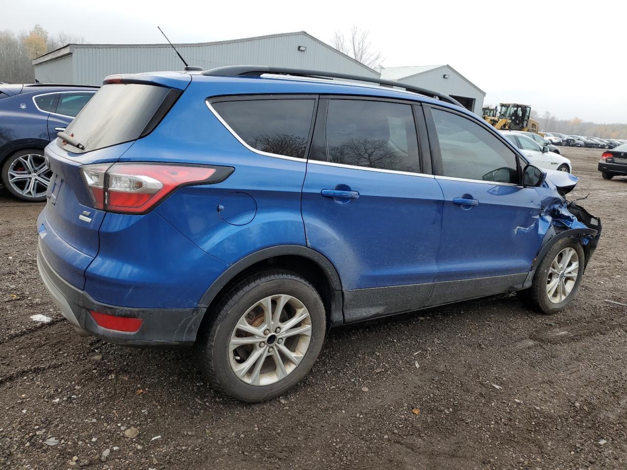 2017 Ford Escape Se - Фото 3