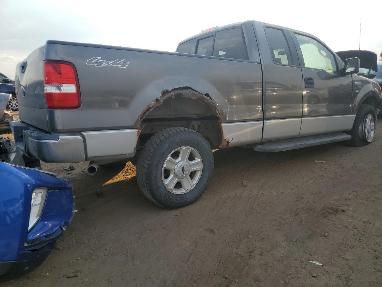 2004 Ford F150 - Image 3