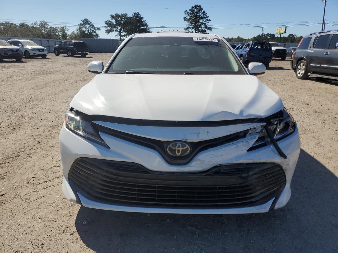 2018 Toyota Camry Le - Image 5