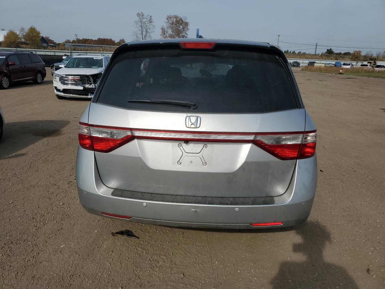 2012 Honda Odyssey Touring - Image 6