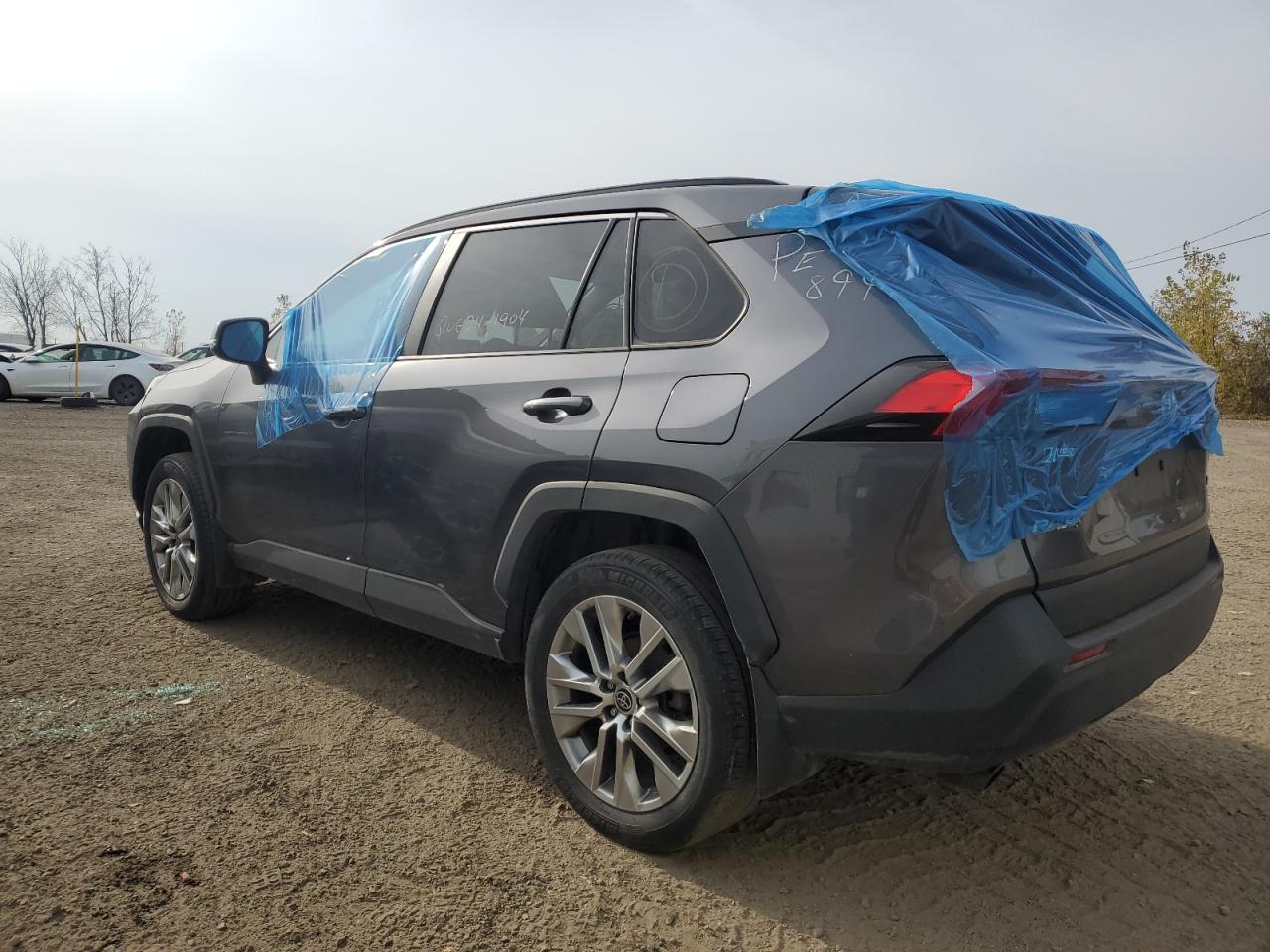 2022 Toyota Rav4 Xle Premium - Image 2
