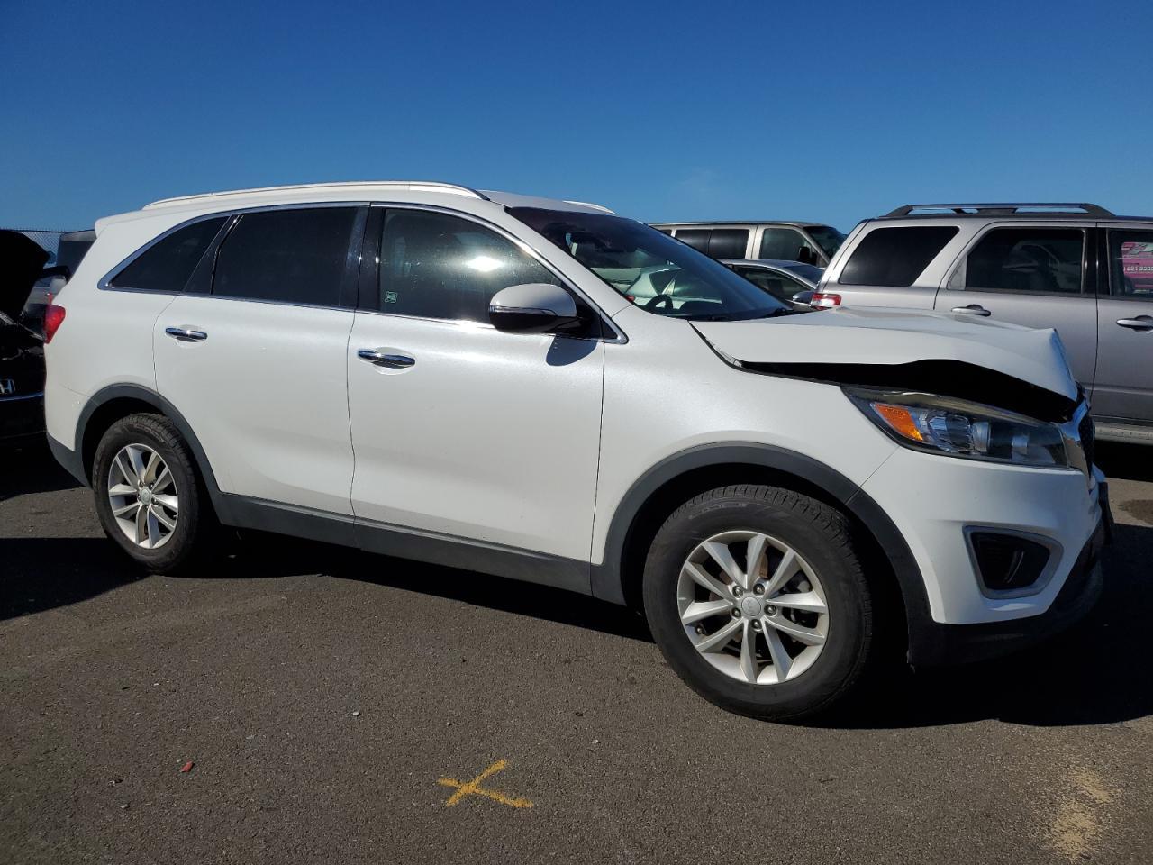 2018 Kia Sorento Lx - Image 4