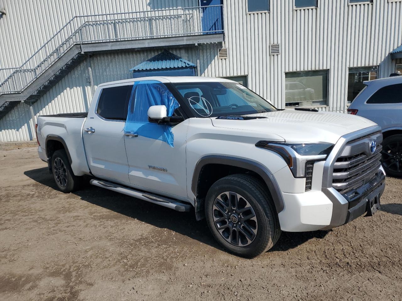 2023 Toyota Tundra Crewmax Limited - Фото 4
