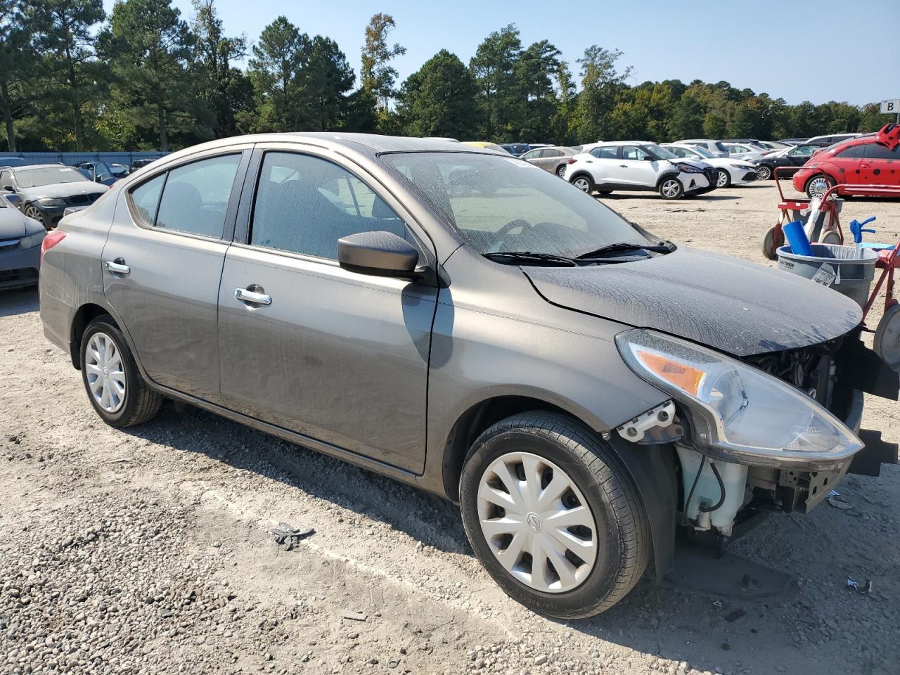 2016 Nissan Versa S - Image 4