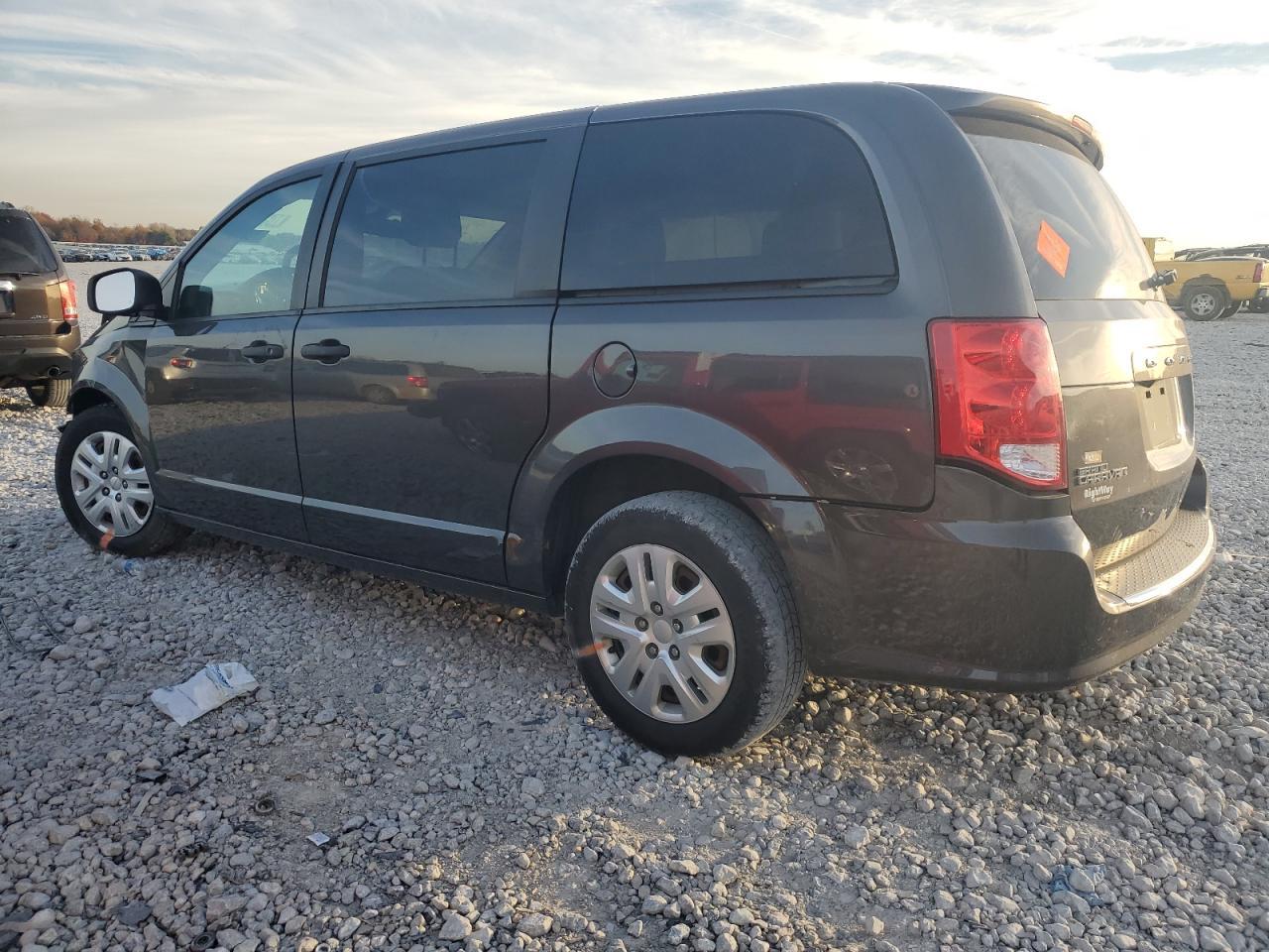 2019 Dodge Grand Caravan Se - Image 2