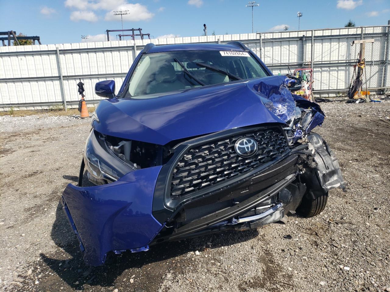 2024 Toyota Corolla Cross Le - Фото 5