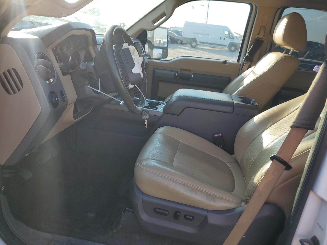 2011 Ford F350 Super Duty - Фото 7